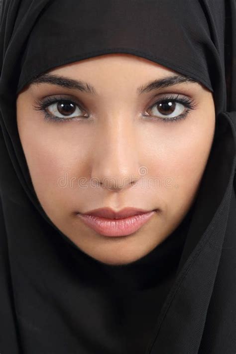 arabic female pictures|195,043 Arab Woman Stock Photos & High.